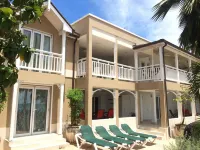 Turtle Bottom luxury beachside villa