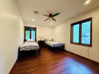 Luxury Modern House in the Poconos!  ROKU, SONOS, 6 POOLS! SPECIALS