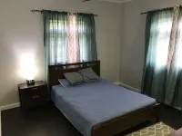 2 Bedroom Suite -Residential area, easy access to everywhere! Homeaway from Home Hotels in Choc