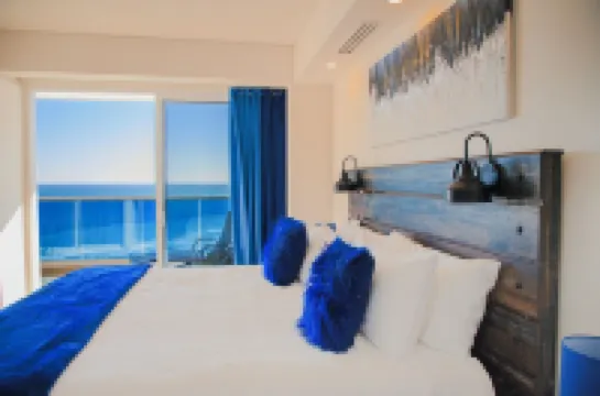 Beachfront 1-bedroom luxury condo at Encantame Towers by the Sea of Cortez.