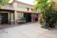 Villa Tranquilo, White sand Beach front, new infinity pool; walk to everything! Hotels in Los Barriles