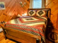 Convenient to downtown Asheville,  Biltmore Estate, and Blue Ridge Pky. Hotels in der Nähe von Charles D Owen Park