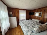 Priscilla Beach Cottage with Central AC