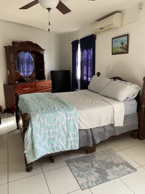 Perfect 1-bedroom unit with outdoor pool Hotel a Frigate Bay