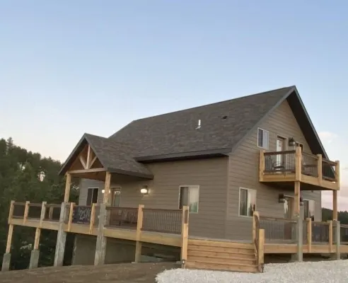 Peaceful Cabin with Beautiful Mountain Views