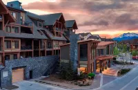 Mountain view top hotel resort 2bd 2bth