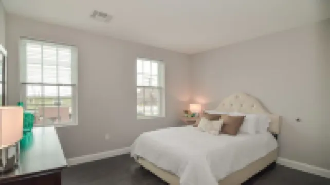 Beautiful new apartment 2bed/2bath Waltham