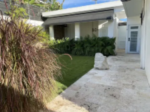 Keep it simple at this peaceful and centrally located place.