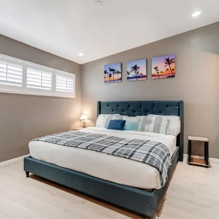Luxury 4Bedroom Home with Pool, Mini Golf & Movie Theater