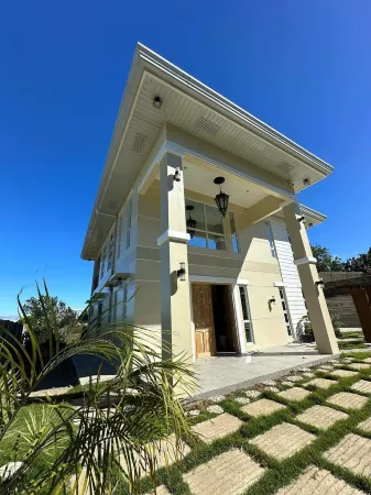 GREAT PLACE TO STAY Отели в г. Северный Илокос