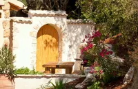 Villa Petalutha - A Stunning Villa with panoramic sea and mountain views.