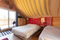 L'epervier - treehouse in the heart of nature with all comforts of home