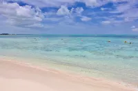 Beautiful Ocean Front Coral Gardens- Grace Bay Beach, 2 Bedroom, Sleeps 6