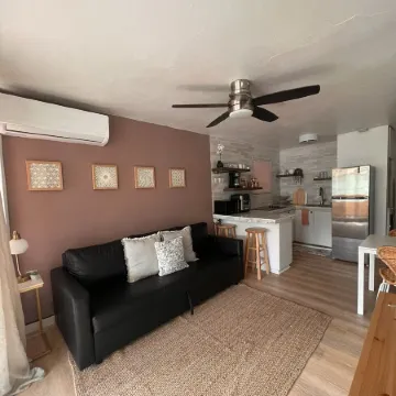 El Rincóncito - Steps to the beach!