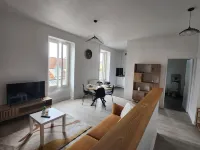 Le central, a spacious one-bedroom apartment in the heart of Jurançon