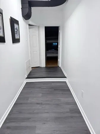 Cozy Waterfront 3 Bedroom Cottage (Pet-Friendly)