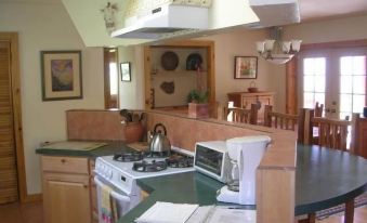 Star Mesa 2 Bedroom Holiday Home by Pinon Vacation Rentals - Housity