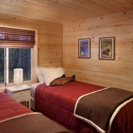 Reclusive Moose Cabins