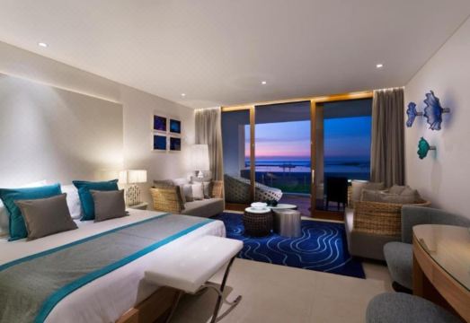 나흐숄림 비치 호텔 조식