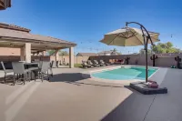 5 Mi to Surprise Stadium: Chic Home w/ Pool - Boutique