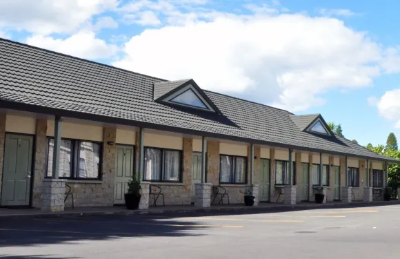 奧雷里斯汽車旅館