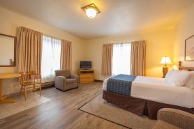 Helgeson Place Hotel & Suites