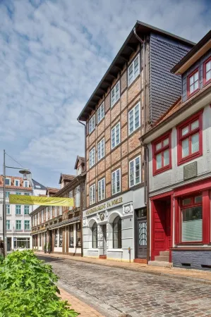 Weinhaus Wöhler Отели в г. Кривиц