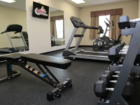 Prairie Moon Inn & Suites Unity Hotels in Unity