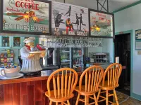 The Old Courthouse Inn โรงแรมในแม่น้ำเพาเวล