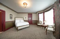 Naples Hotel Hotels in Naples