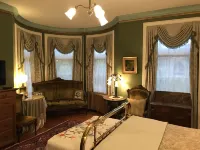 The Gables B&B Philadelphia Hotels near Penrose Plaza Shopping Center