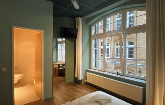 Singer109 Hostel, Hotel & Apartment
