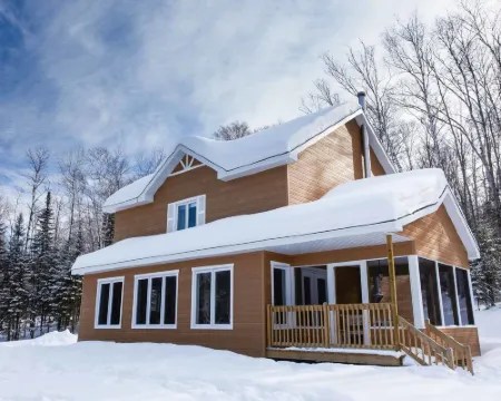 Chalets Lanaudière Hotels in Rawdon
