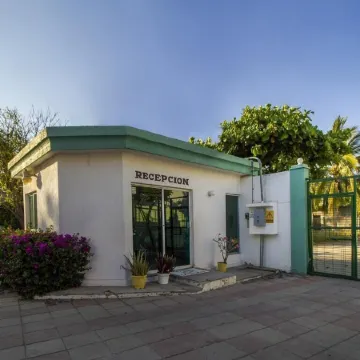 Hotel Parotas Manzanillo