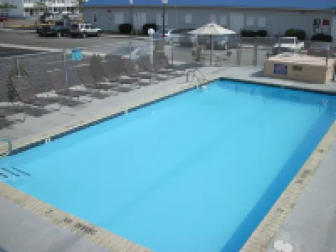 Kings Arms Motel Отели в г. 