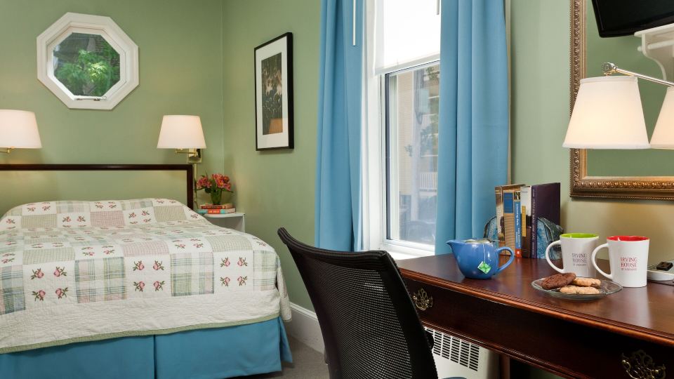 Irving House at Harvard