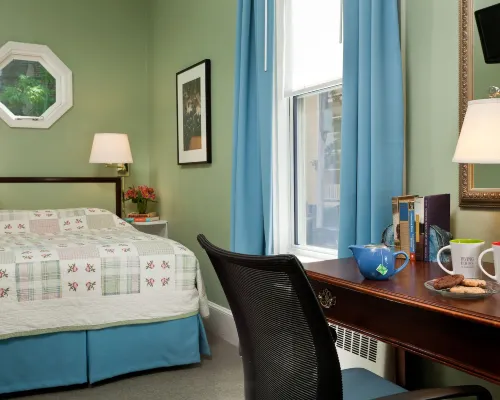 Irving House at Harvard Hotels near Porter Square