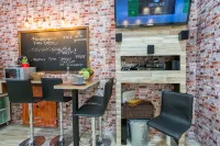 Friends Hostel & Apartments