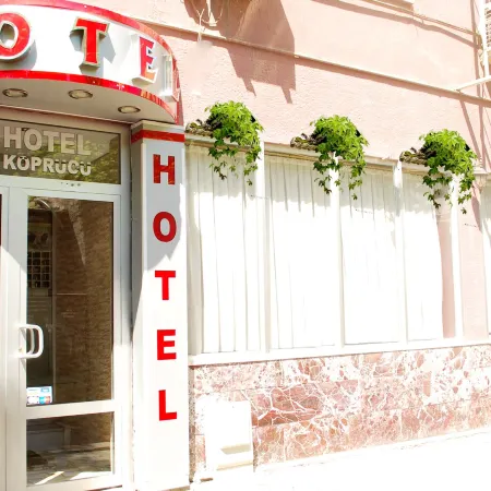 Köprücü Hotel