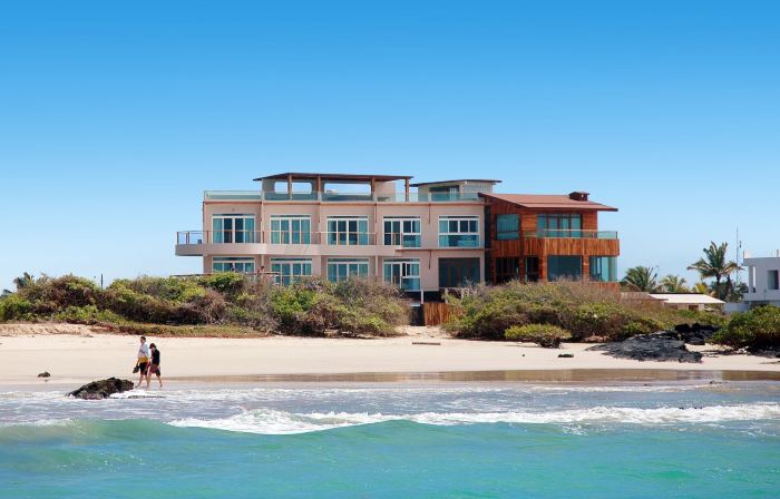 Iguana Crossing Boutique Hotel