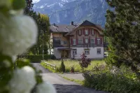 Hotel Alpenrose Beim Ballenberg Hotels in Lungern