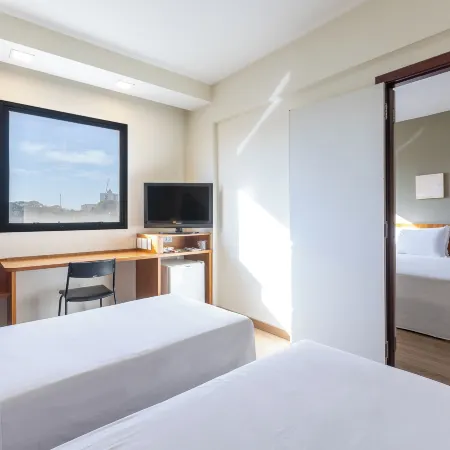 Executive Inn Hotel