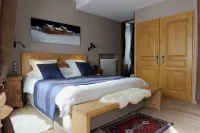 Hôtel du Lion d'Or Hotels in Cauterets