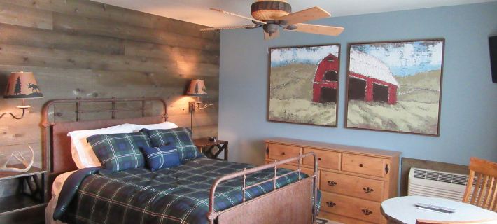Big Bear Motel Hotels in Cody