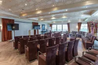 Landhuishotel de Bloemenbeek Hotels in De Lutte