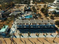 Ventana Blue Hotel