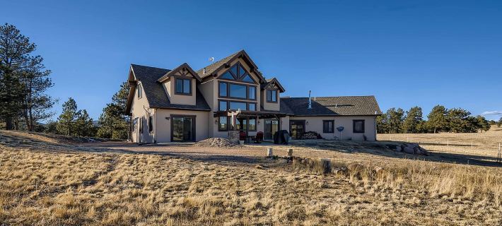 Idyllic Florissant Cabin w/ Patio & Hot Tub! Hotels in Teller County