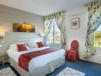 Logis Hotel Restaurant de La Plage Hotels in Audierne