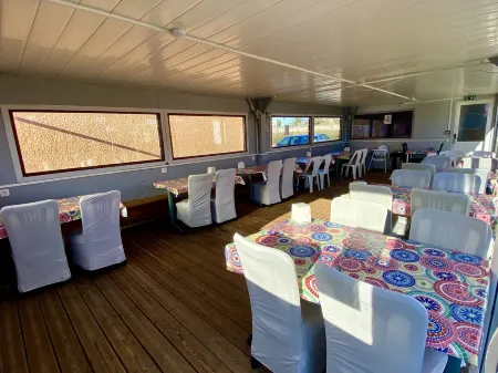 Hôtel Acajou Отели в г. Ортаффа