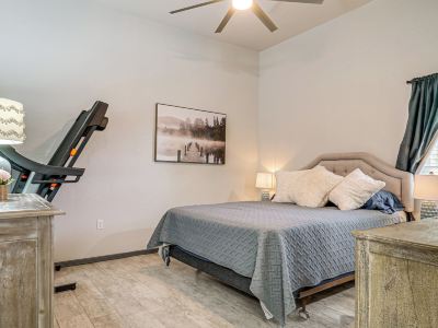 Near Casino & Shops: Cozy Apt in West El Paso!